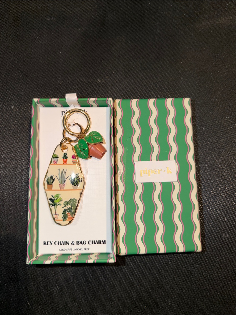 Piper Green Enamel Plant Shelf Key Chain & Leaf Charm